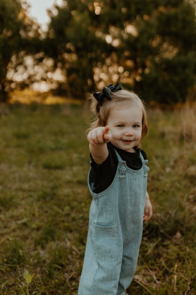 toddler photograph in elkhart photoshoot outdoors in nature