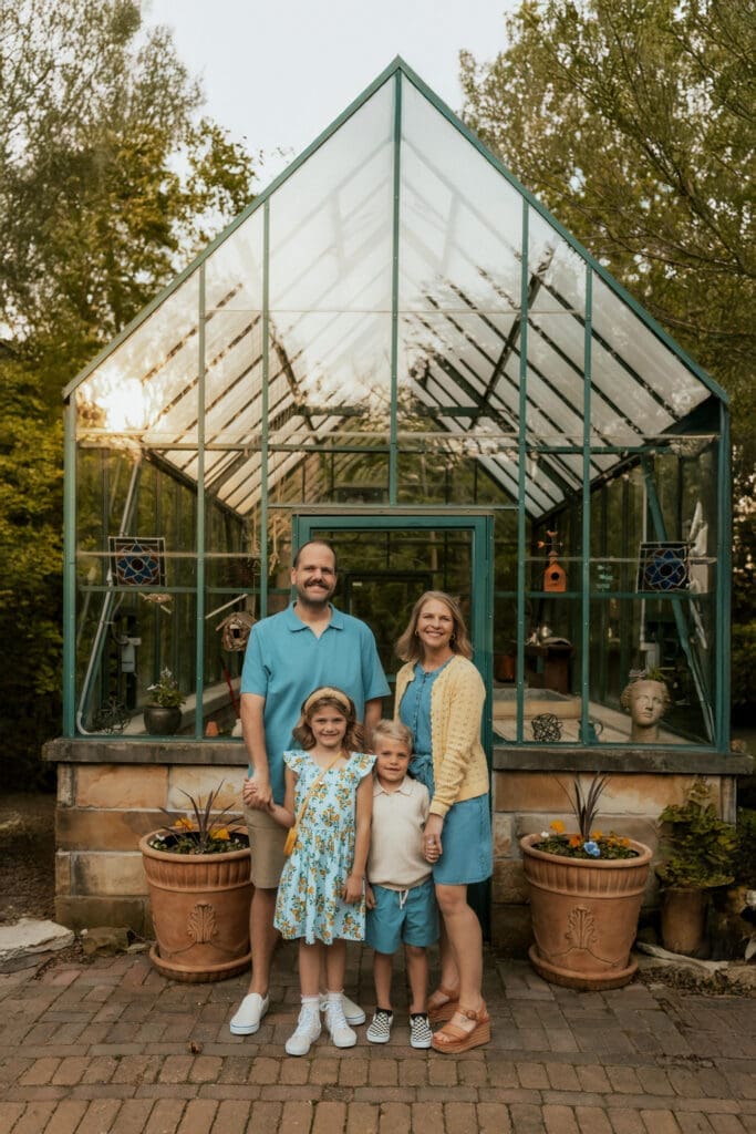 elkhart family photographer at defries garden capturing portraits